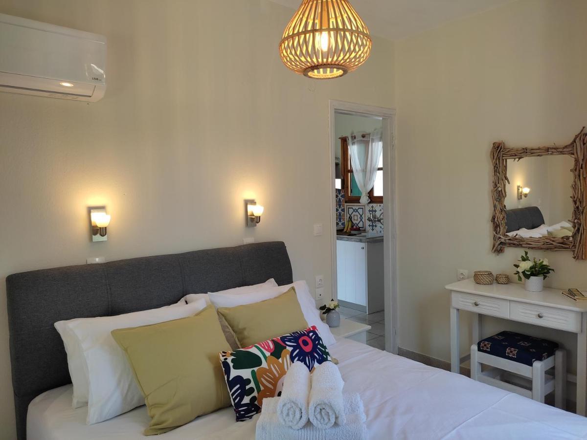 Dafnes Hotel Skopelos Eksteriør billede