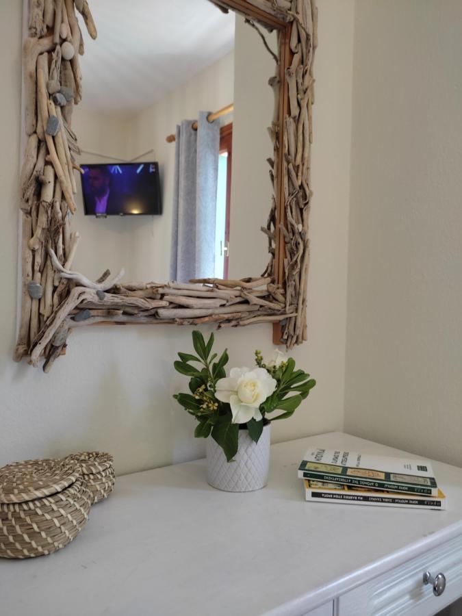 Dafnes Hotel Skopelos Eksteriør billede