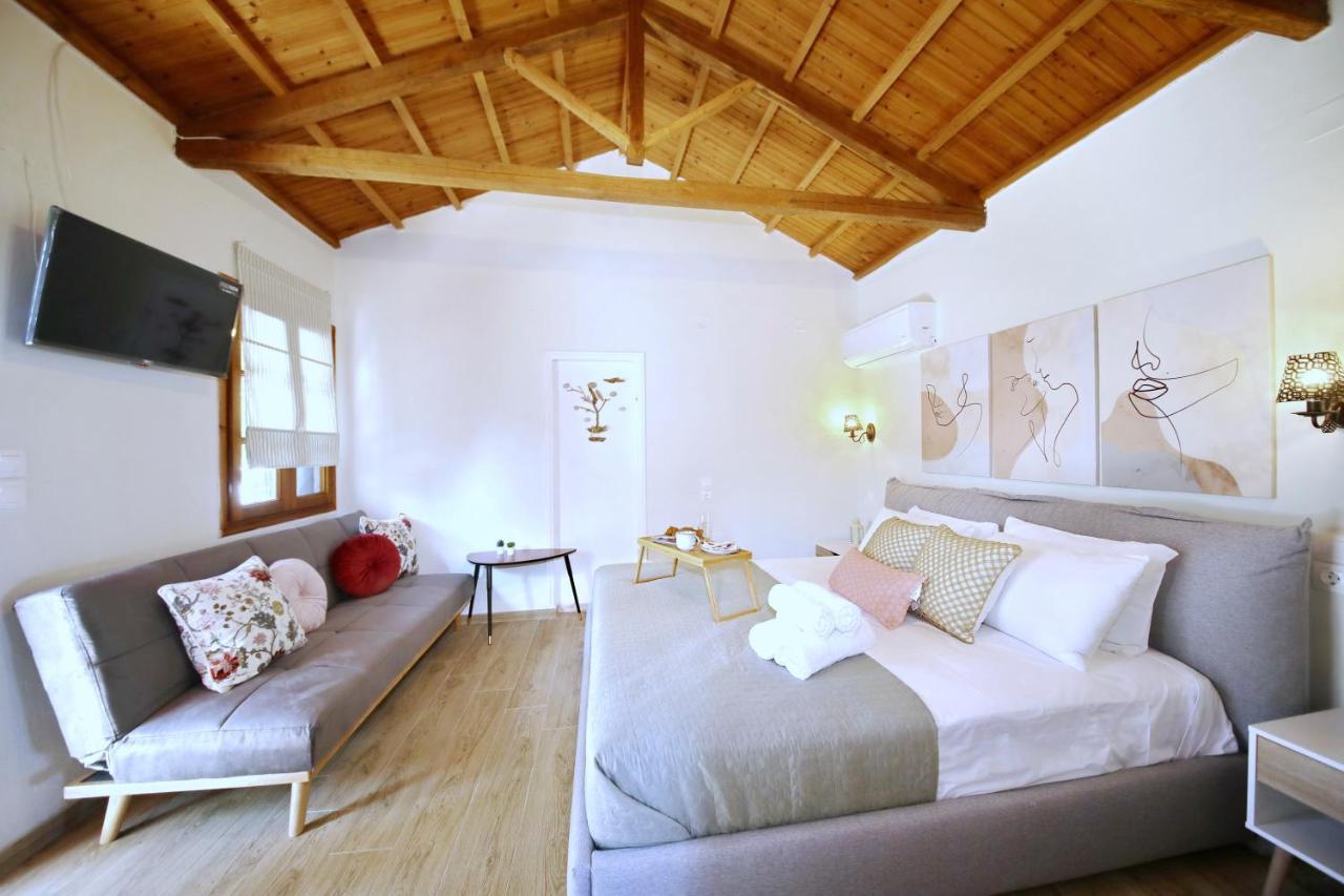 Dafnes Hotel Skopelos Eksteriør billede