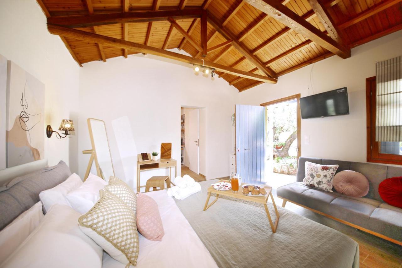 Dafnes Hotel Skopelos Eksteriør billede