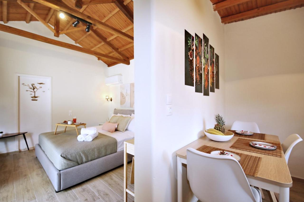 Dafnes Hotel Skopelos Eksteriør billede