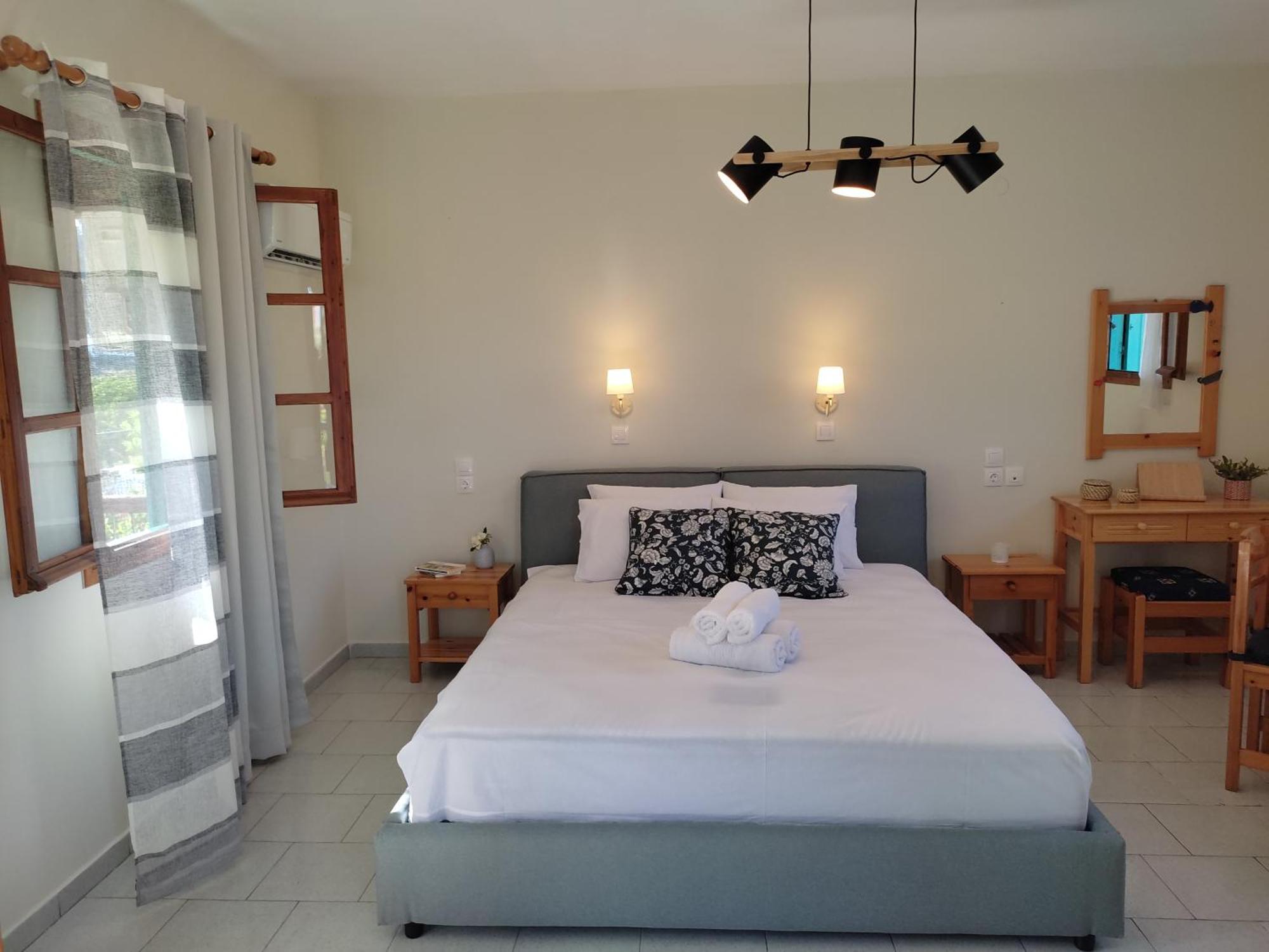 Dafnes Hotel Skopelos Værelse billede