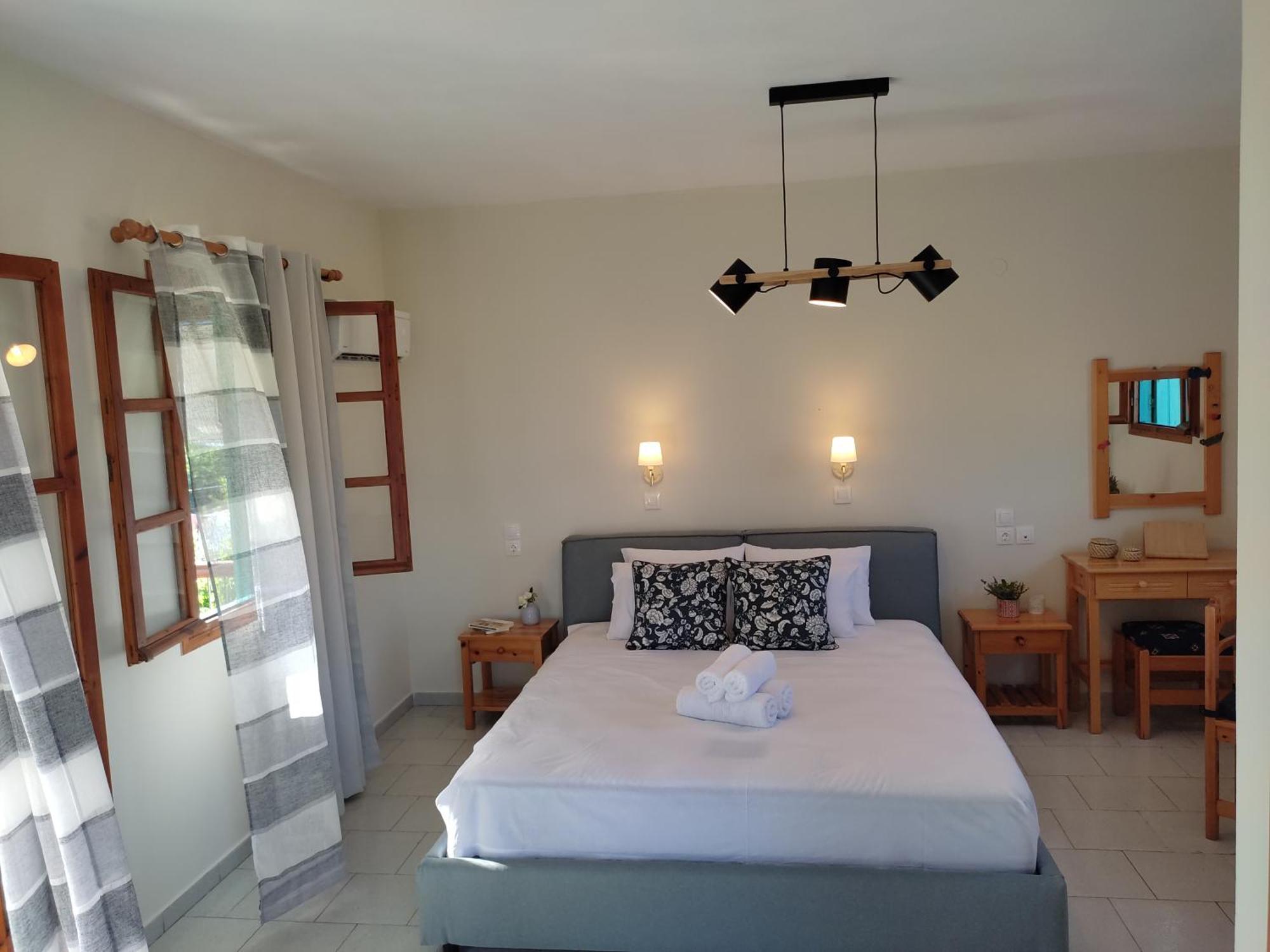 Dafnes Hotel Skopelos Værelse billede